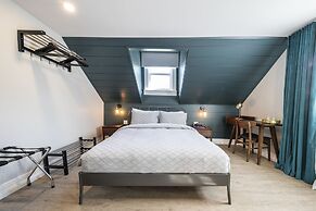 Square Victoria Maison Hôtelière