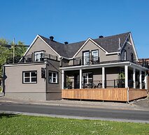 Square Victoria Maison Hôtelière