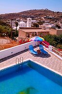 Loukas Kontos Traditional House