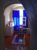 Loukas Kontos Traditional House