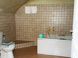 Loukas Kontos Traditional House