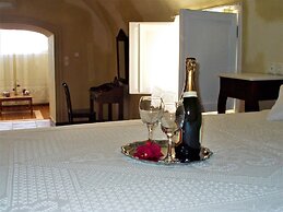 Loukas Kontos Traditional House