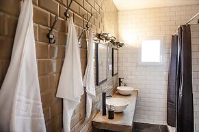 Wild House Tarifa - Hostel