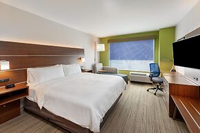 Holiday Inn Express & Suites Parsons, an IHG Hotel