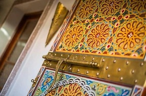 Riad la porte bleue du palais laraichi