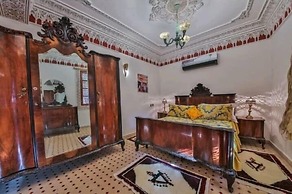 Riad la porte bleue du palais laraichi