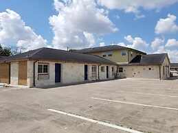 Lone Star Inn by FairBridge