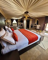 EDEN LODGES & SPA