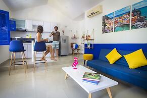 Casa del Puerto Hostel & Suites