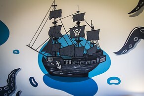 Casa del Puerto Hostel & Suites