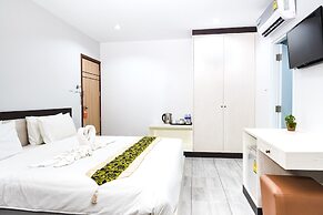 Neptuna Hotel by Maduzi