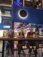 Neptuna Hotel by Maduzi