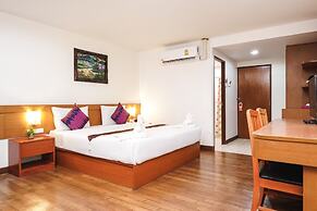 Neptuna Hotel by Maduzi