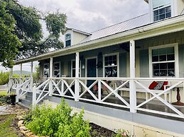 The Alexander at Creek Road