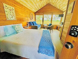 The Alexander at Creek Road