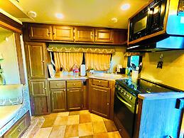 The Alexander at Creek Road