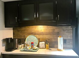 The Alexander at Creek Road