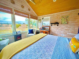 The Alexander at Creek Road