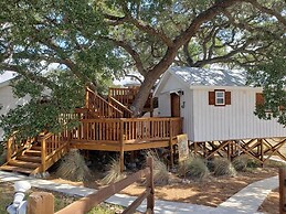 The Alexander at Creek Road