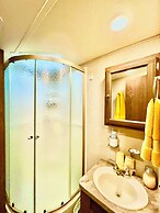 The Alexander at Creek Road