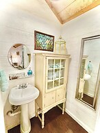 The Alexander at Creek Road