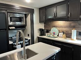 The Alexander at Creek Road