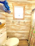 The Alexander at Creek Road