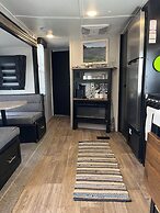 The Alexander at Creek Road