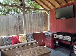 The Alexander at Creek Road