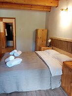 Pensiunea Poiana Cristian