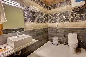 Himalayan Apple Zone Hotel