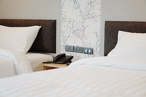 Peppery Hills Hotel
