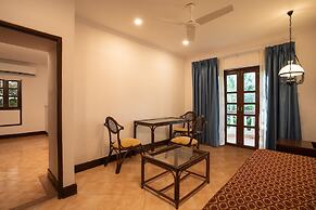 Coconut Grove Beach Resort