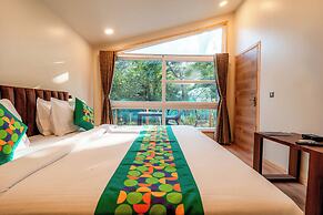 Treebo Premium Mowgli's Den, Pench