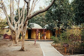 Treebo Premium Mowgli's Den, Pench