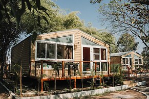 Treebo Premium Mowgli's Den, Pench