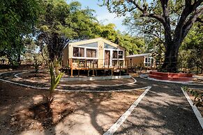 Treebo Premium Mowgli's Den, Pench