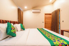 Treebo Premium Mowgli's Den, Pench