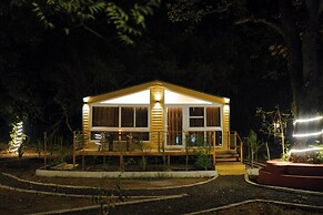 Treebo Premium Mowgli's Den, Pench