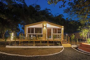 Treebo Premium Mowgli's Den, Pench