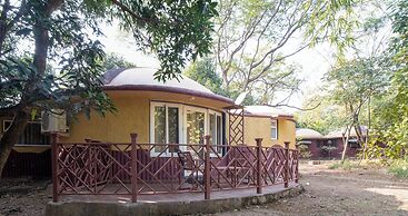 Treebo Premium Mowgli's Den, Pench