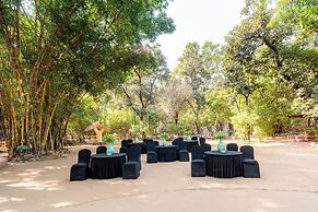 Treebo Premium Mowgli's Den, Pench