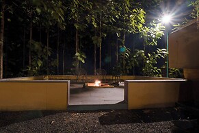 Treebo Premium Mowgli's Den Pench Tiger Reserve