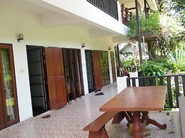 Baanchanoknunt Resort Pai