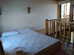 EM-BA Butik Bungalov