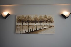 Athenian Modern Apartment Mavili Square