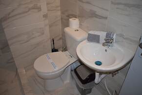 Athenian Modern Apartment Mavili Square