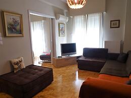 Chic Central Apt In Evangelismos Metro