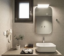 Eco Green Residences & Suites