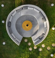 Eco Green Residences & Suites